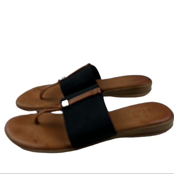 Andre Assous Nice Featherweights Black Size 8 - Picture 2 of 9